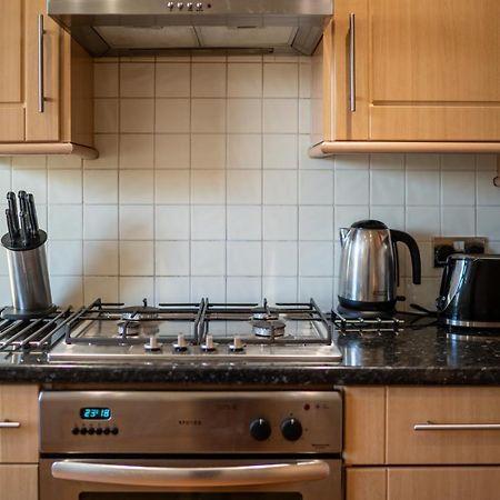 One Bedroom Flat In Bush Hill Park Enfield Exteriér fotografie